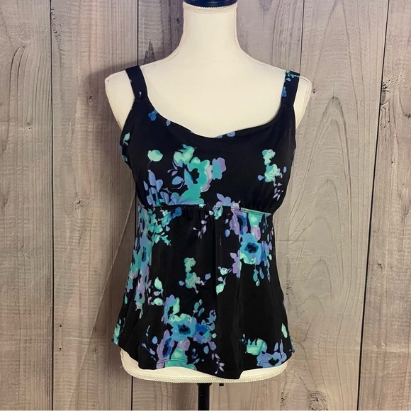 Unbranded Floral Swim Top, Medium - Picture 1 of 7